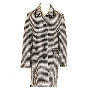 Ladies blazer/ coat